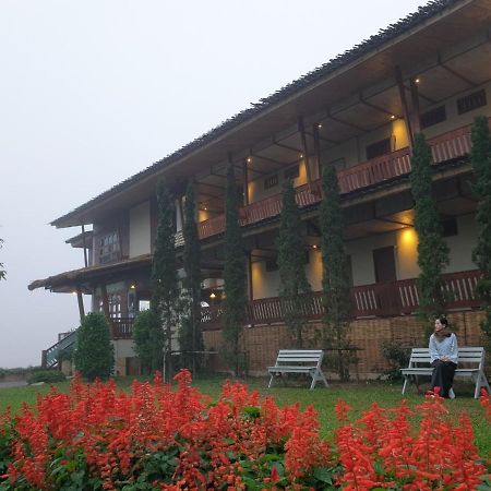 Sang Poy Cottage Ban pa Sak  Luaran gambar